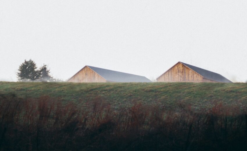 roofing-640x480-28665175.jpeg