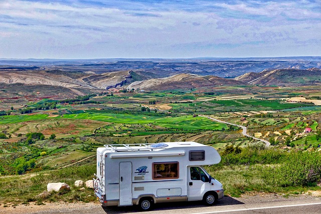 rv-motorhome-640x480-2090468.jpeg