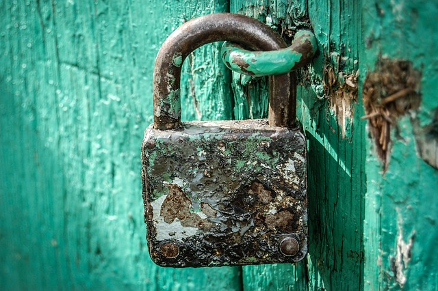 home-security-640x480-87103186.jpeg