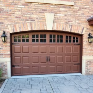 garage-door-640x480-59536862.jpeg