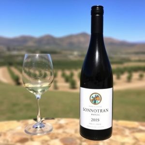 sonoita-wine-tasting-640x480-68449234.jpeg