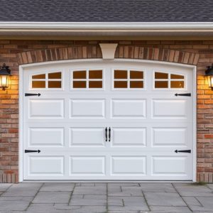 garage-door-640x480-93985449.jpeg