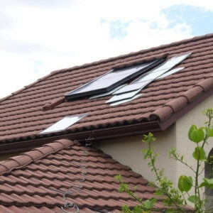 insurance-claims-for-roof-damage-oro-val-640x480-77618028.jpeg