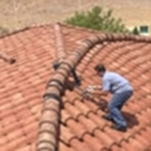 emergency-roof-repair-oro-valley-640x480-50372530.jpeg