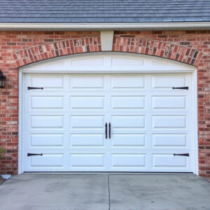 garage-door-640x480-51508810.jpeg