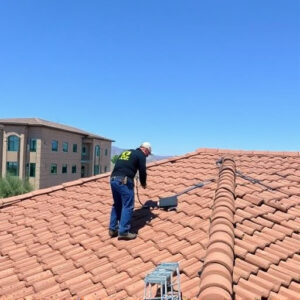 roof-repair-in-oro-valley-640x480-16396914.jpeg