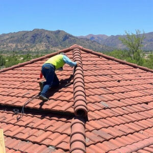 roof-repair-in-oro-valley-640x480-84018207.jpeg