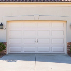choosing-the-right-garage-door-for-energ-640x480-91731439.jpeg