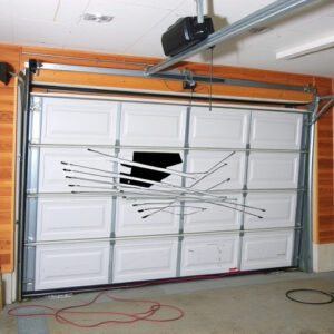 common-causes-of-broken-garage-door-trac-640x480-33535890.jpeg