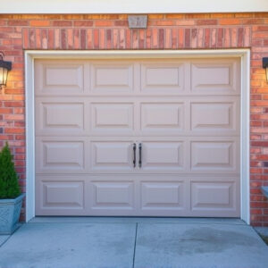 why-is-my-garage-door-making-grinding-no-640x480-17495348.jpeg