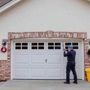 why-same-day-garage-door-repair-service-640x480-24546454.jpeg