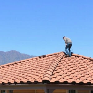 emergency-roof-repair-oro-valley-640x480-57516197.jpeg