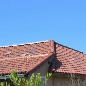insurance-claims-for-roof-damage-oro-val-640x480-88464423.jpeg