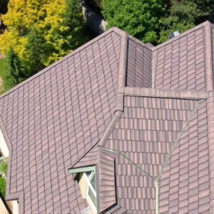 roofing-640x480-14738809.jpeg