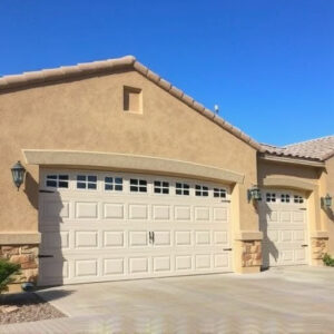 trusted-garage-door-service-in-tucson-640x480-80832126.jpeg