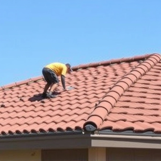 emergency-roof-repair-oro-valley-640x480-35977214.jpeg