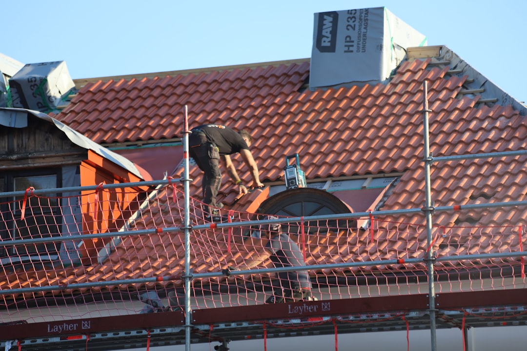 tile-roofing-oro-valley-beauty-durabilit-640x480-lkjunv