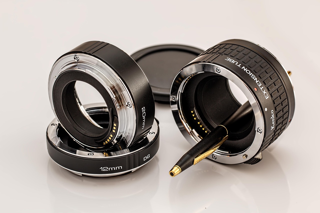 difference between torsion and extension springs explained